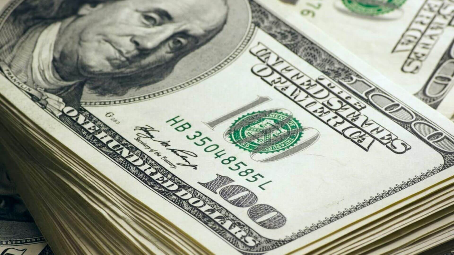 A spontaneous decision to buy a scratch-off lottery ticket turned out to be the right choice for one South Carolina man