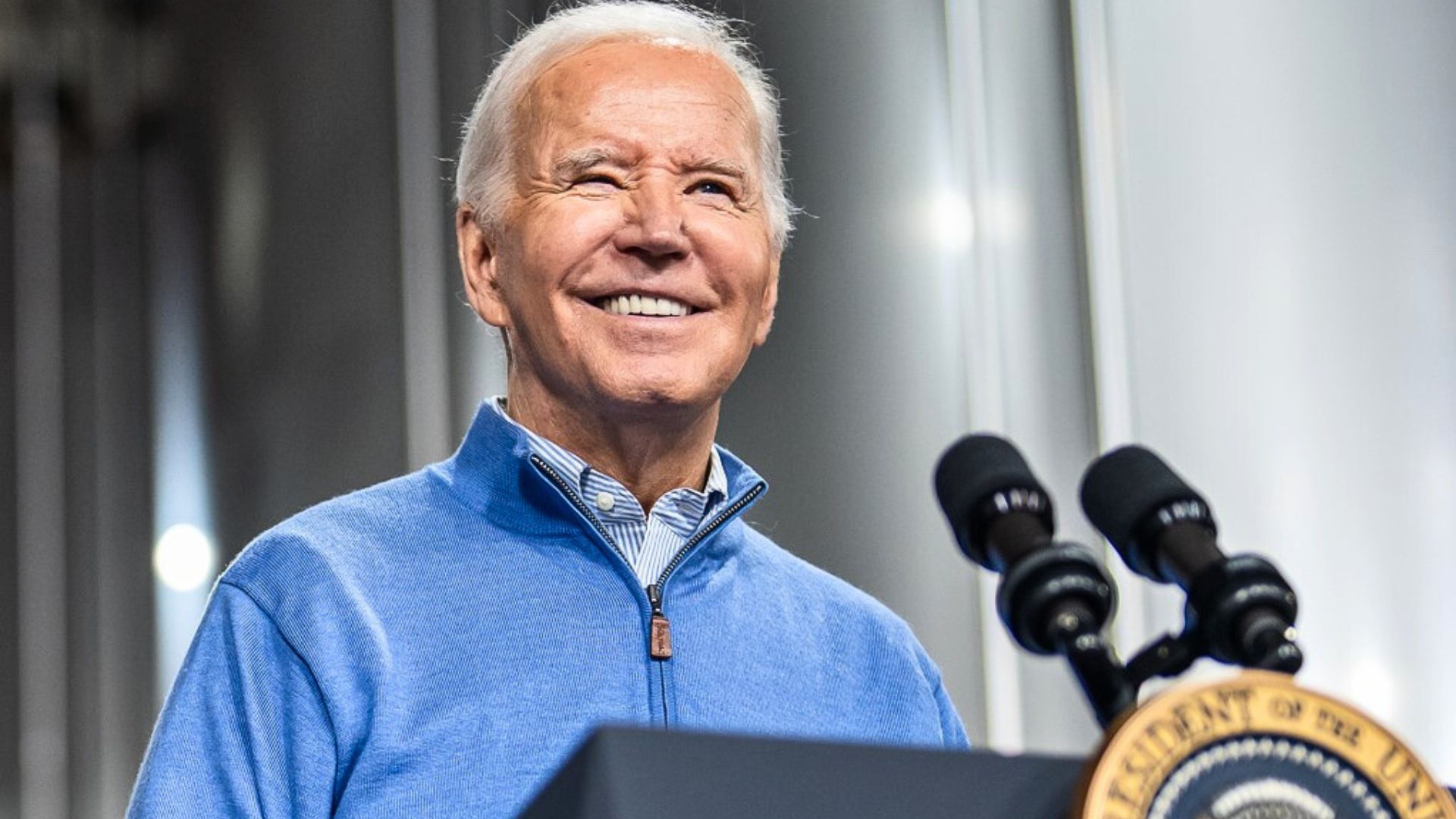 While Biden has been celebrating his easy SC Primary win, Republican governors gathered in Texas to support Gov. Greg Abbott