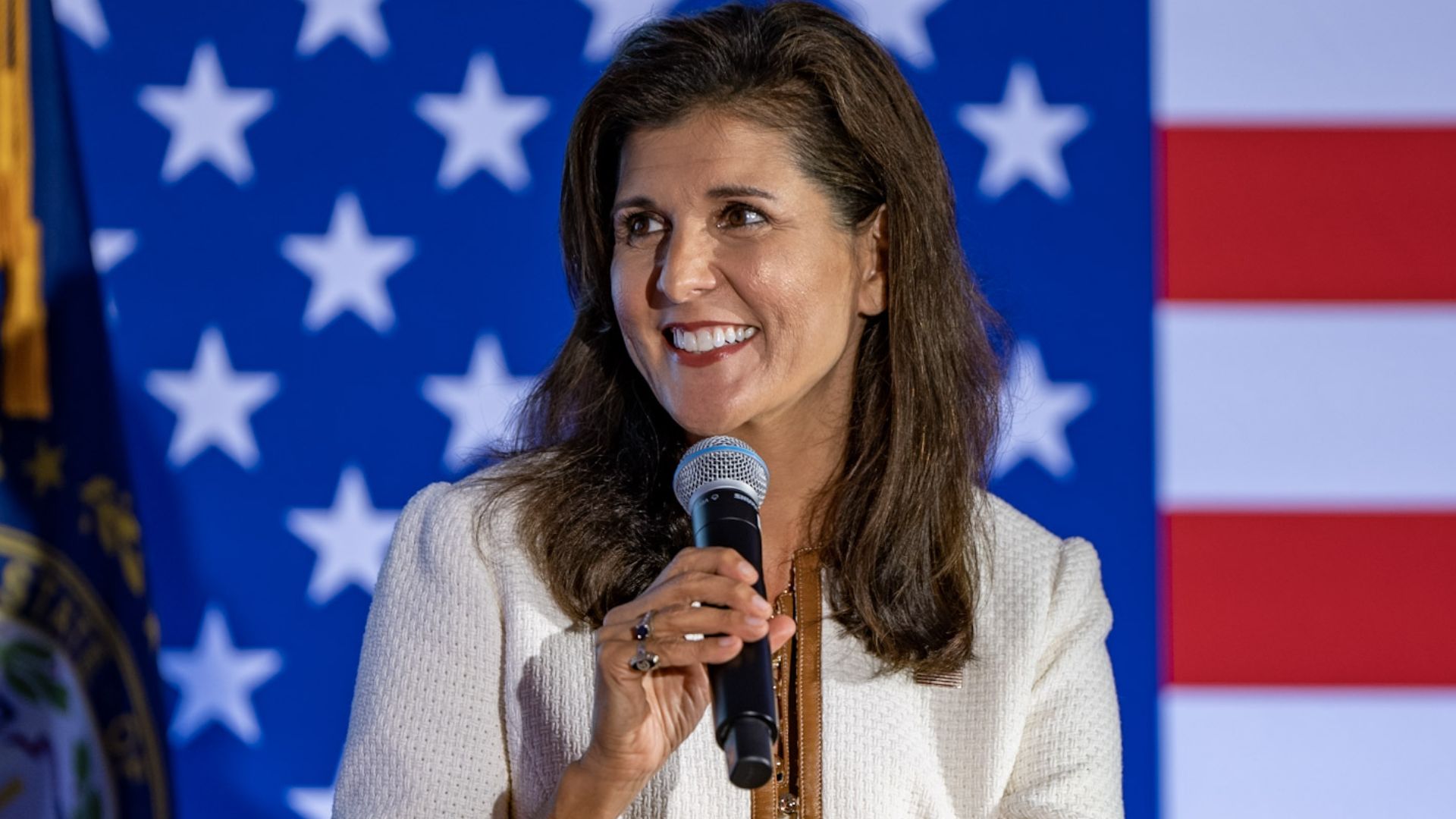 Hutchinson says Trump is eager to quickly secure the nomination because he's spotting some red flags on his way to becoming the candidate