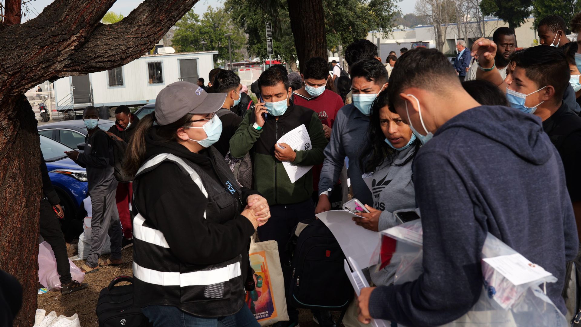 A total of 26 migrants, who attempted to bypass the formal entry process by climbing the wall, suffered injuries, and were hospitalized
