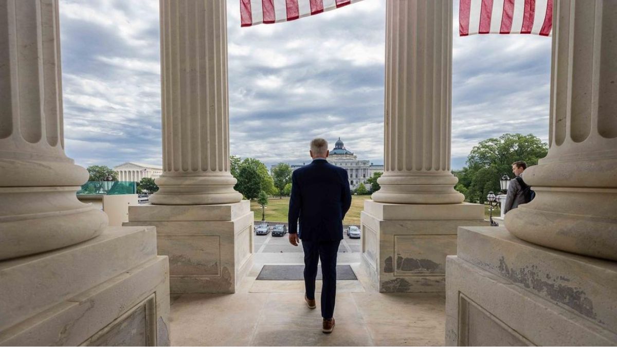 Outside group with ties to a former House Speaker McCarthy ally launches new ads targeting them over border security funding.