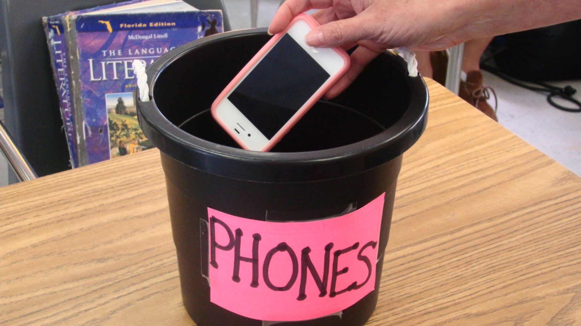 South Carolina public school students might have to stow away their phones during class under new proposal for next year's SC budget