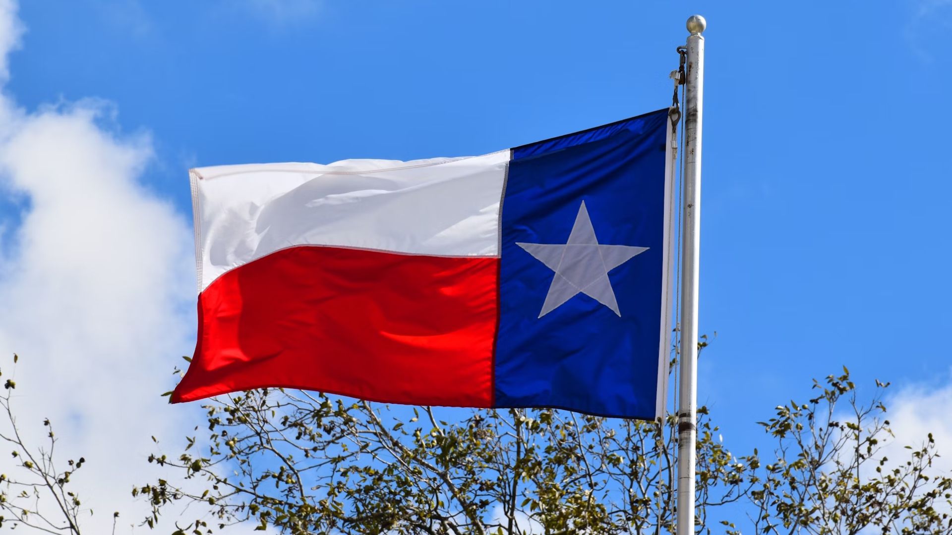 Texans, including Republicans, are increasingly unhappy with leaders who disregard crucial issues to promote an extreme conservative approach