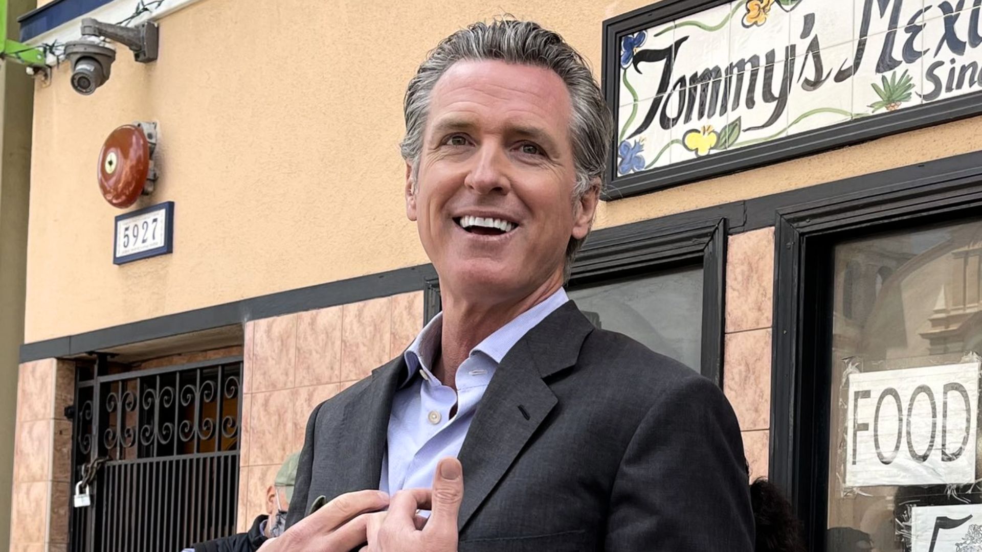 Some of the major cities in California saw rental prices plunge amid declining demand as people flee some areas looking for better life