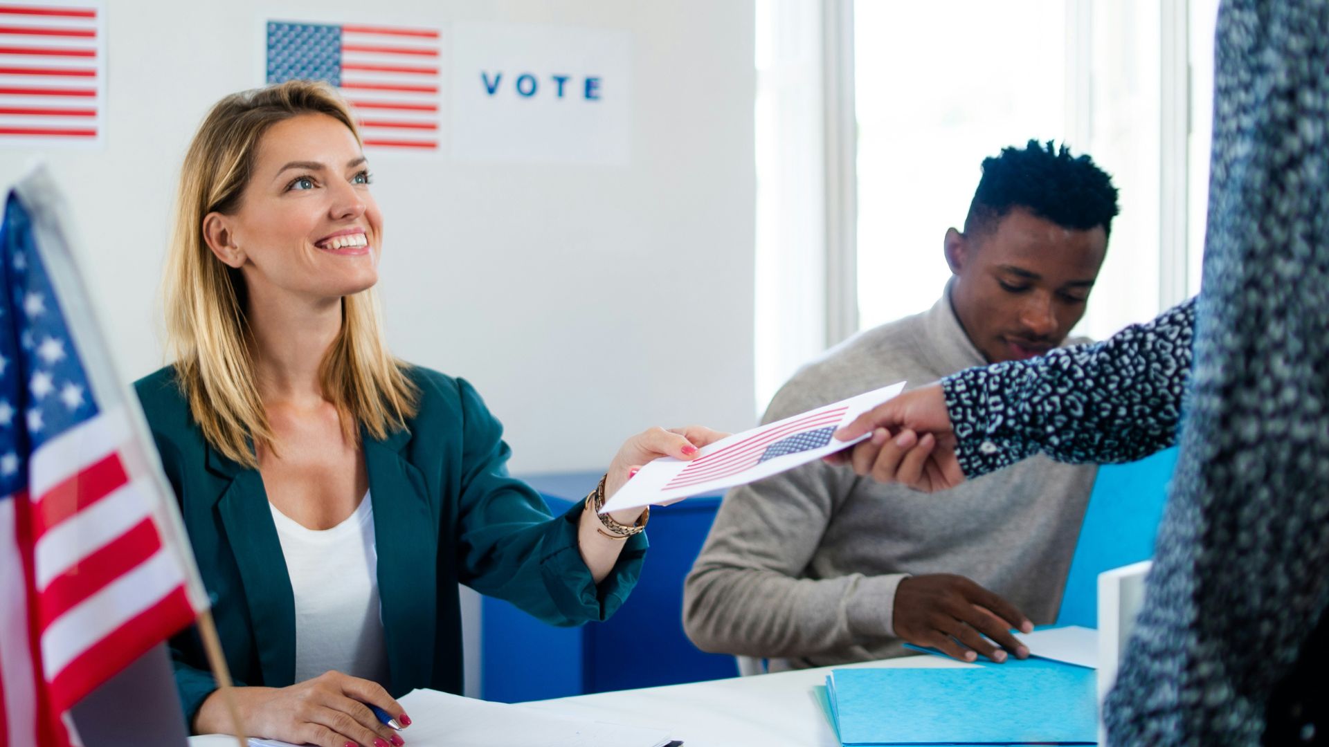 Tens of thousands of poll volunteers are being sought as South Carolina gets ready for the November elections to handle 4 million voters