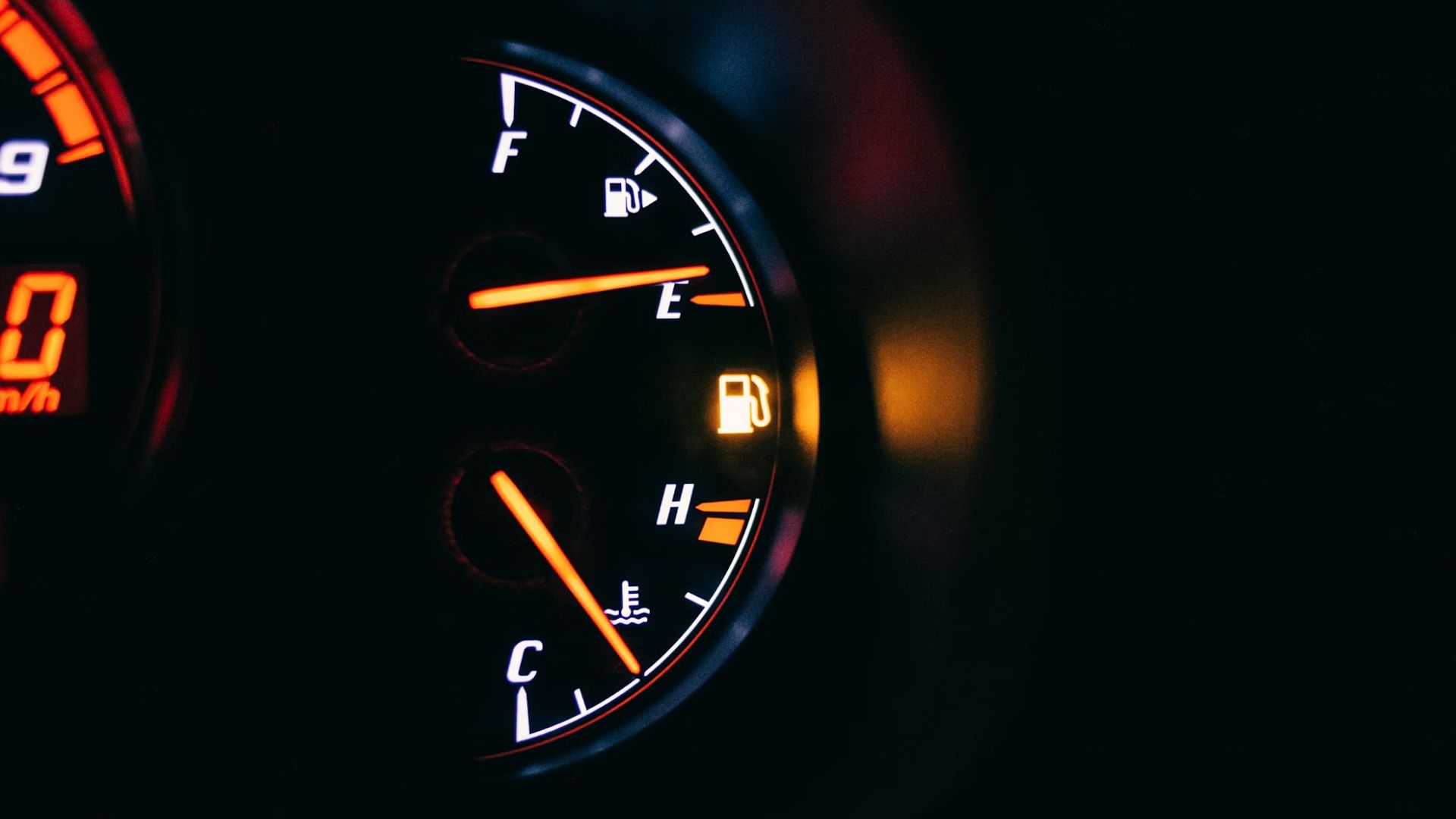 Drivers are continuing to feel some relief at the gas pumps as prices continue their downward trend in Florence and South Carolina