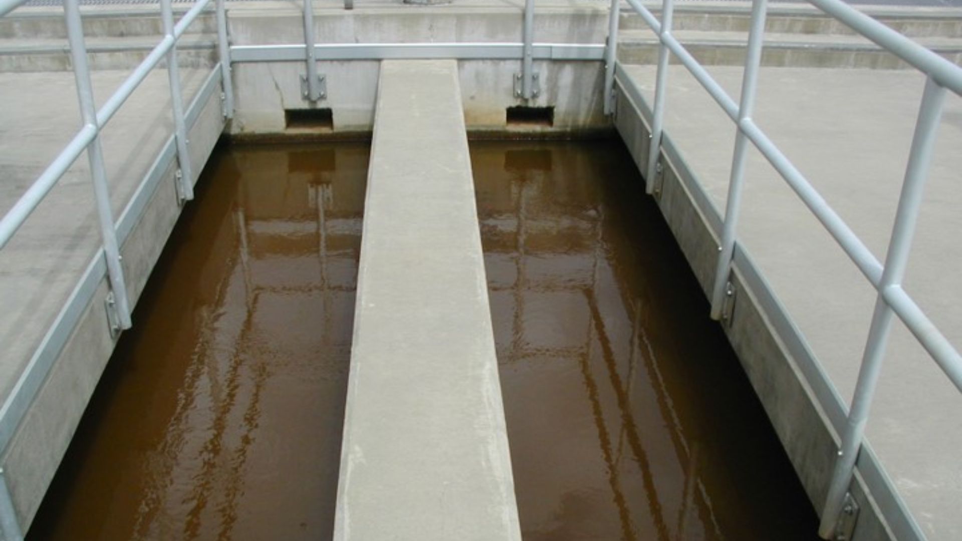 Florence city authorities gave important updates on the continuous delays in the city's water delivery system during a Wednesday night meeting