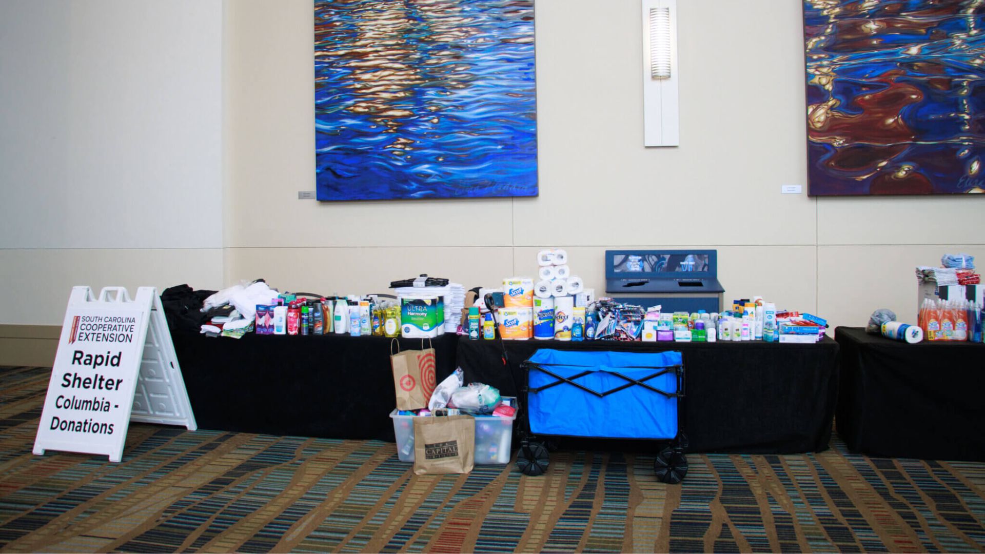 Over 350 Cooperative Extension agents from around South Carolina assembled at the Columbia Metropolitan Convention Center to help a major community service project in an amazing display of togetherness and compassion