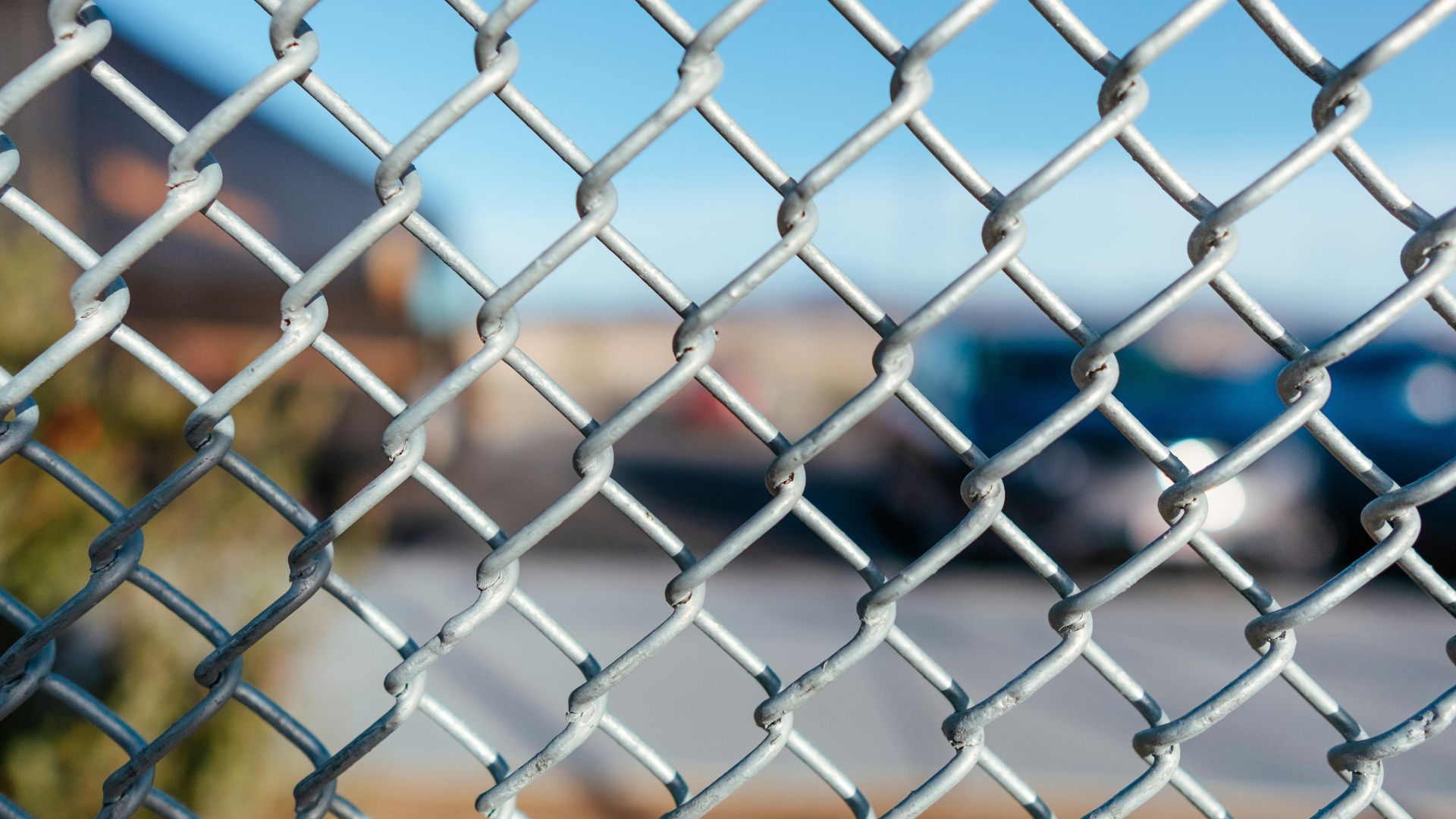 A federal grand jury has indicted a 34-year-old man from South Carolina on charges tied to an alleged racially motivated threat involving a firearm in a residential neighborhood, according to court records released just recently.