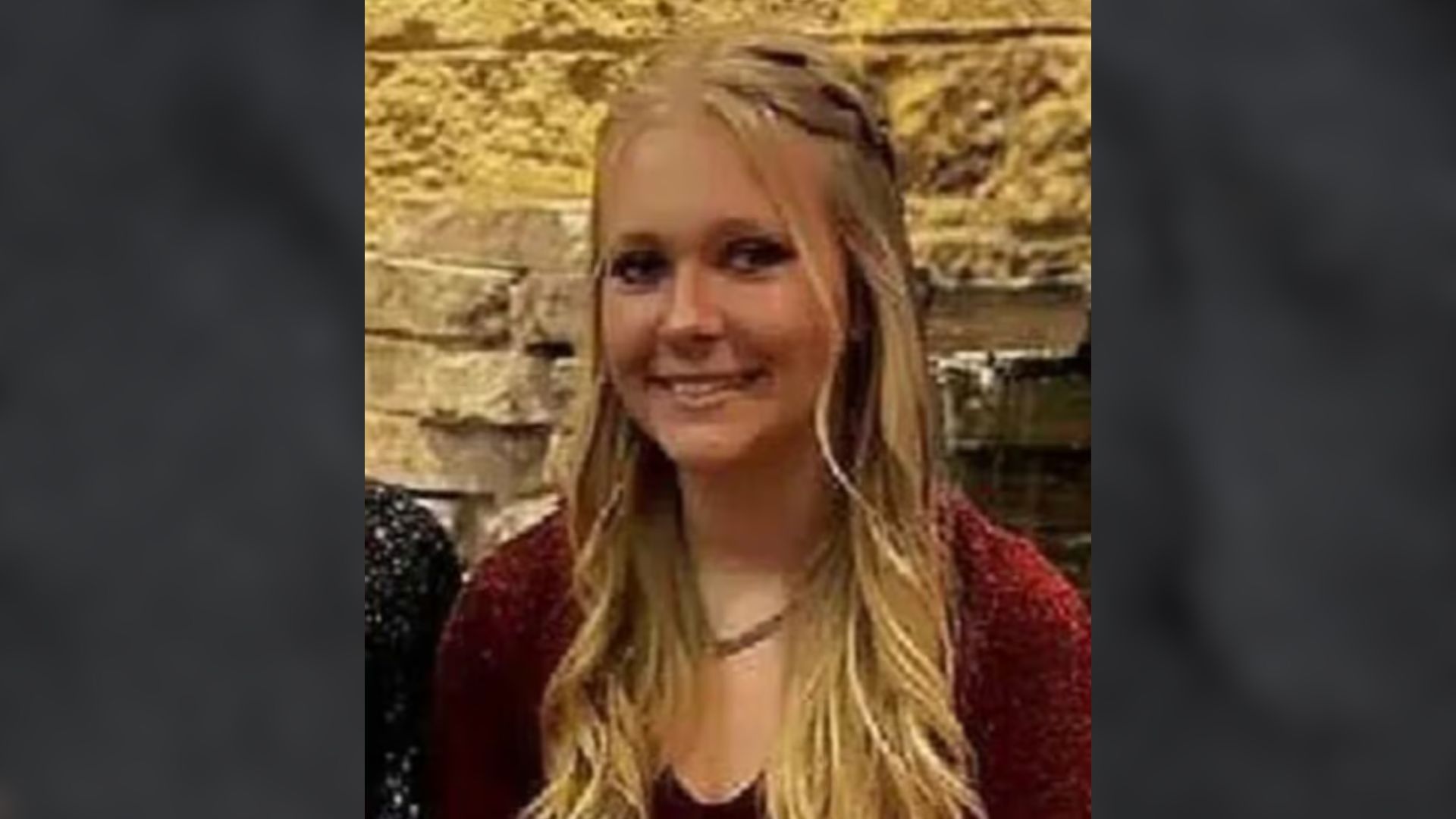 A 20-year-old guy from Ohio who confessed to killing his ex-girlfriend while on a trip to South Carolina is now trying to get part of that conviction overturned, saying that the crime didn't match the legal definition of murder