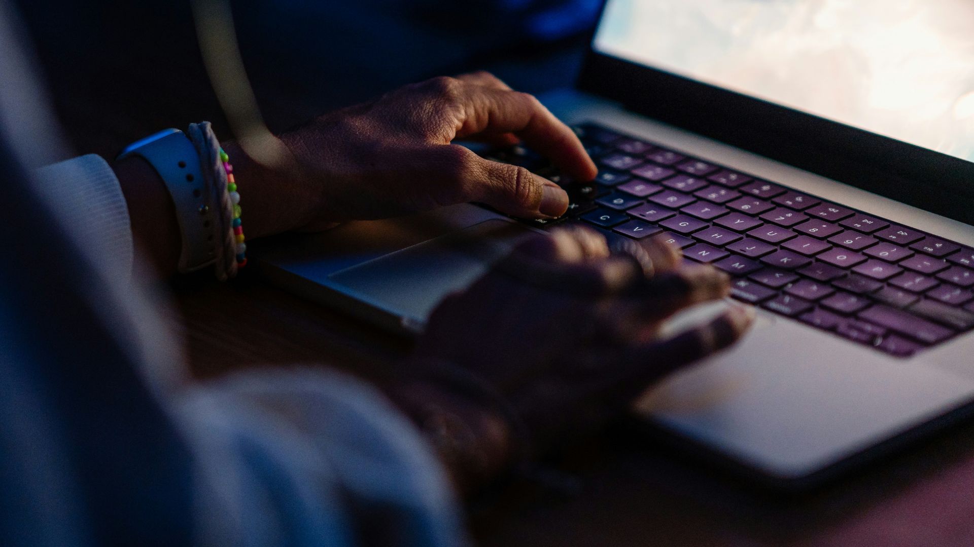 A former South Carolina lawmaker has been sentenced to more than 17 years in federal prison after admitting to distributing child se*ual abuse material, closing a case that began with a cyber tip and grew into a multi-agency investigation spanning multiple states and countries.