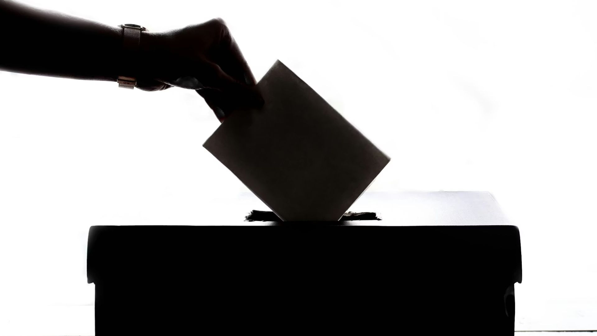 Vance, he wrote, was now “in charge of ‘FRAUD’ in the United States,” a problem the president described as “massive and pervasive.” The assignment, according to Trump, would place the vice president at the center of a nationwide effort to investigate misuse of federal funds.