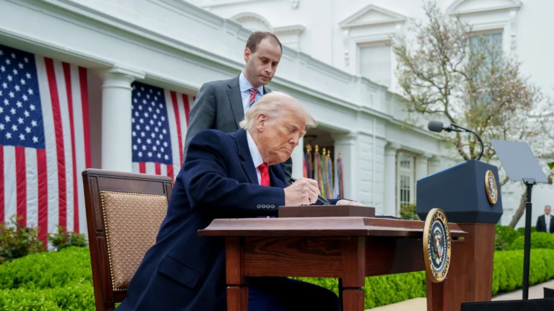 Massachusetts Democratic Senator Elizabeth Warren has reminded her online followers about the damage done by the Trump tariffs this week, but her post immediately backfired.