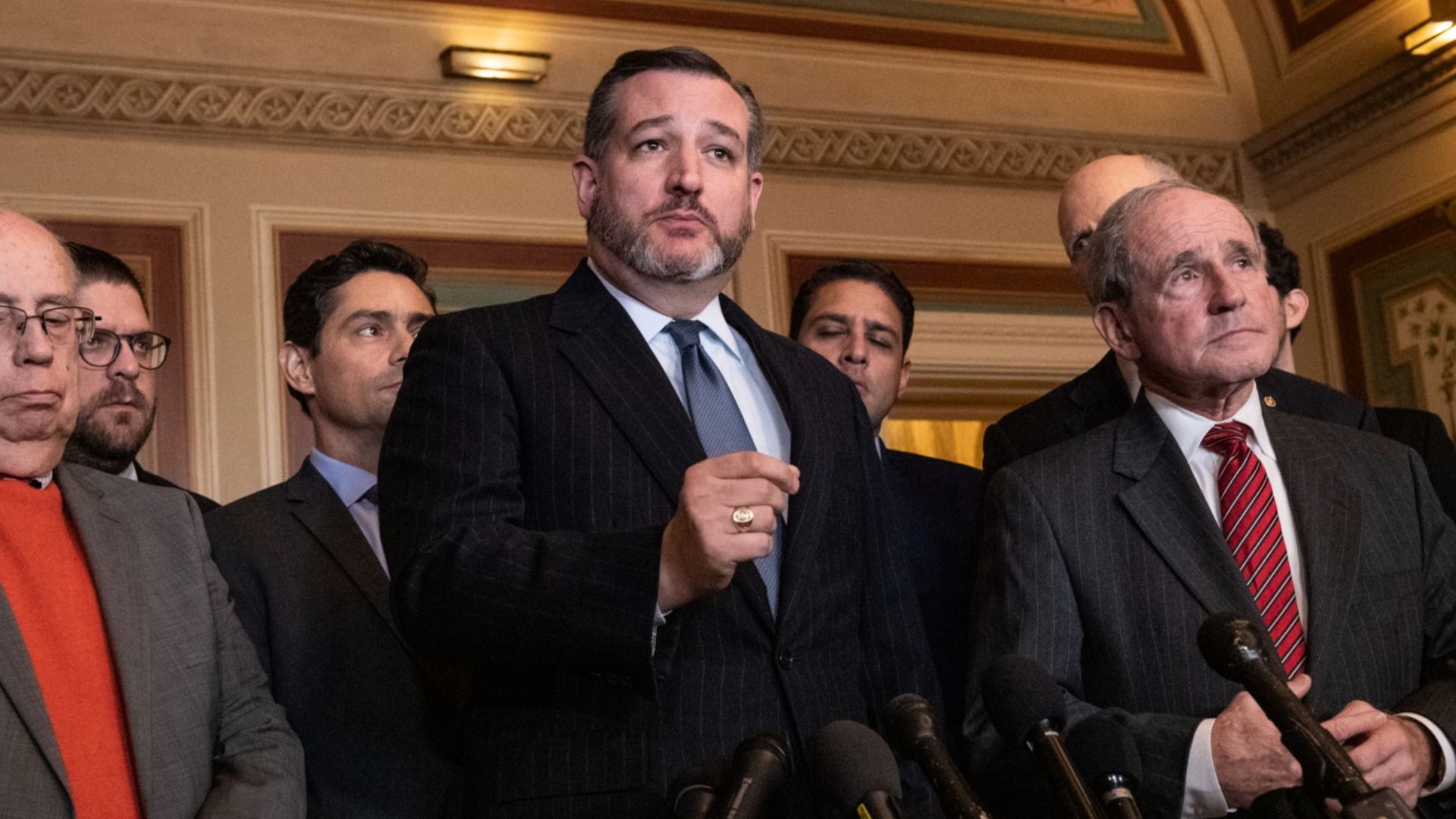 Texas Sen. Ted Cruz turned California Gov. Gavin Newsom’s latest public safety announcement into an online punchline this week, using only a tiny caption to ignite a much larger fight over crime, government accountability and the growing influence of conservative citizen journalists.